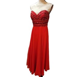 Red formal gown prom ruby sweetheart top sequins size 9 Mori Lee